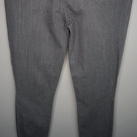 New Paige Jeans Margot Stretchy High Rise Ultra Skinny in Grey Area size 32 - Picture 12 of 16